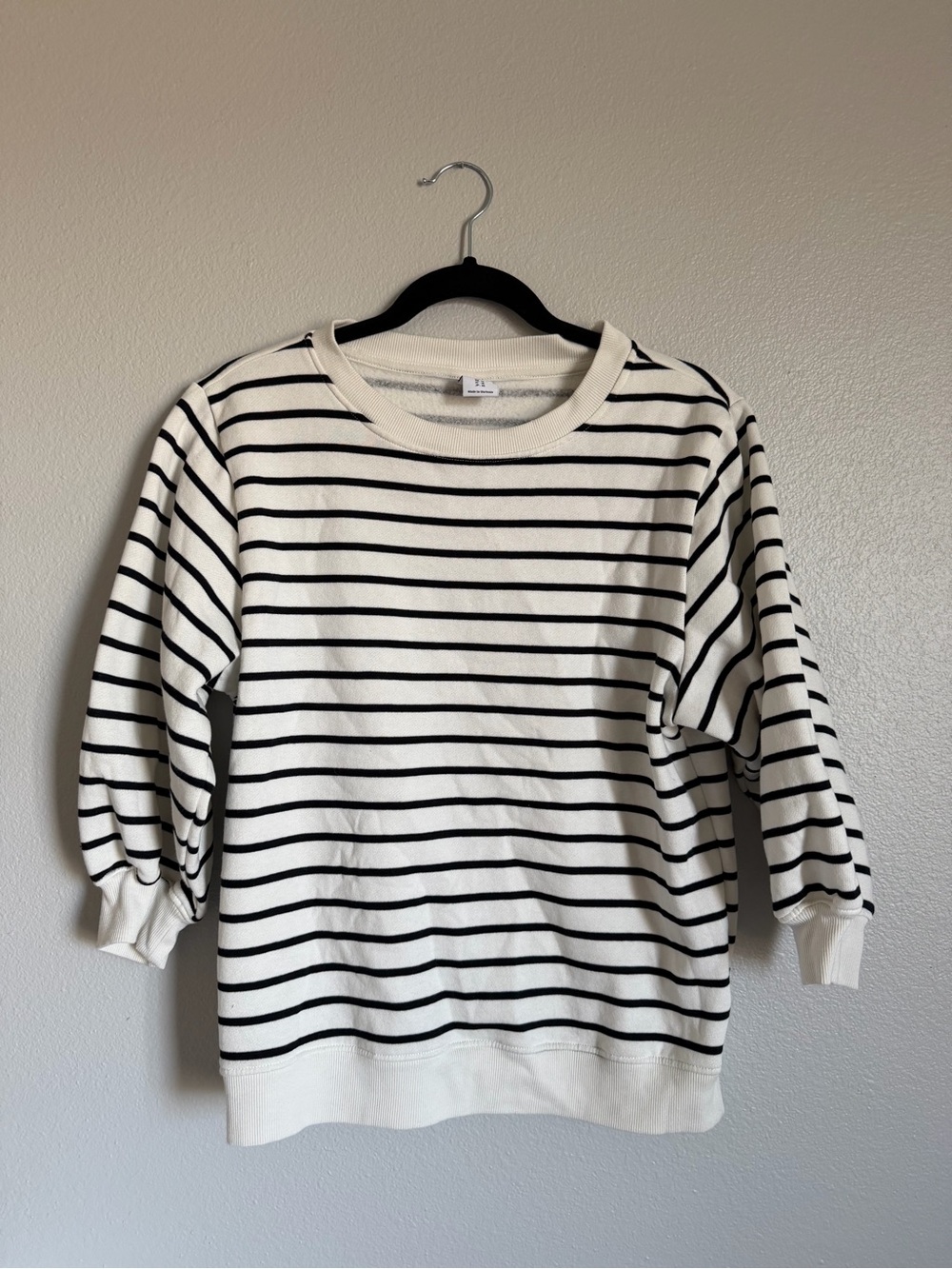 Amazon Essentials Black & White Striped 3/4 Sleeve